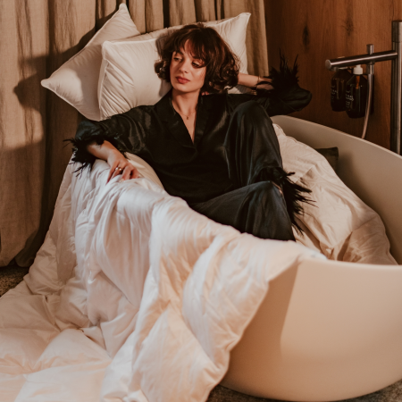 AMZ PREMIUM GOLD poduszka 100% puchu gęsiego trzykomorowa | Expert Snu